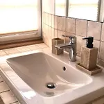 Urlaub Beim Winzer - 3 Ferienwohnungen Idig Meerspinne & Biengarten דירה